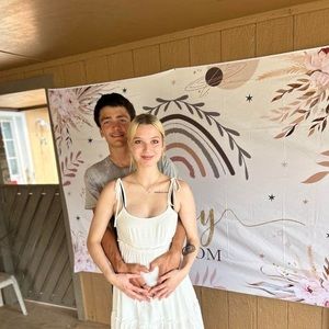 Meet your Posher, Aurora